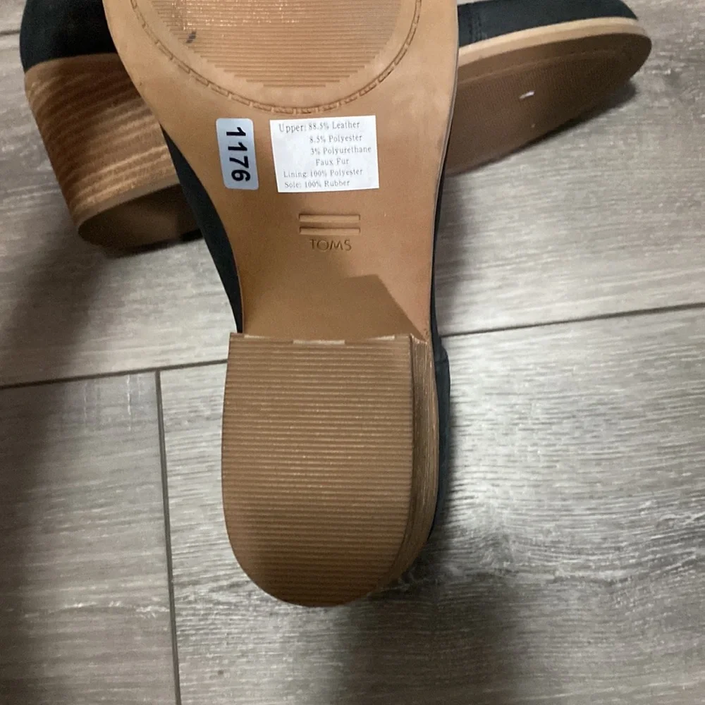 NWOT! Toms Black Ankle Boots with Elastic Panels and Stacked Heel